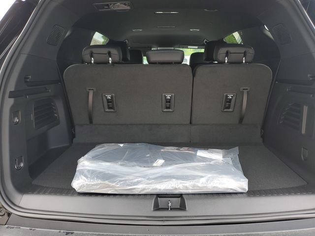 New 2026 Chevrolet Traverse LT w/ Midnight/Sport Edition AWD/4WD image 8