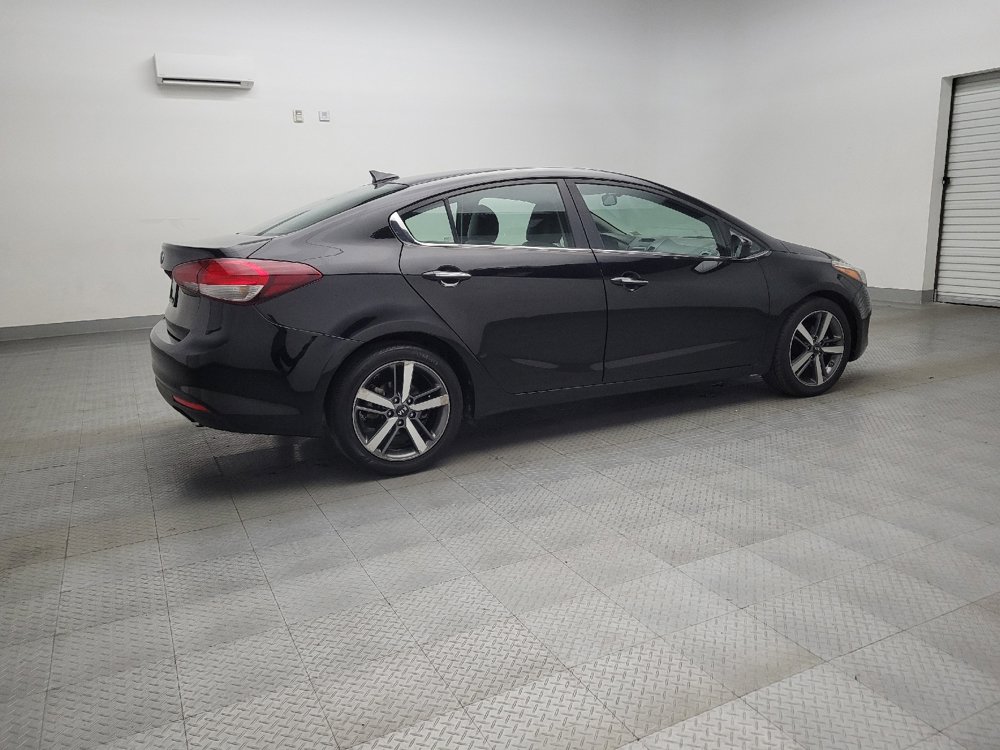 Used 2017 Kia Forte EX image 10