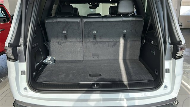 New 2026 Jeep Grand Wagoneer Limited image 25