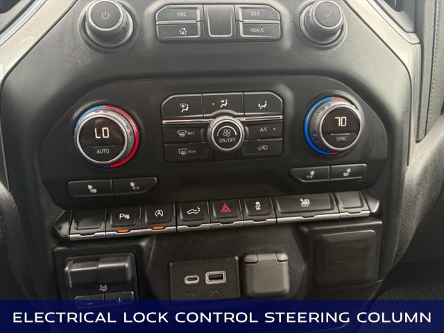Used 2019 Chevrolet Silverado 1500 LT w/ Convenience Package AWD/4WD image 33