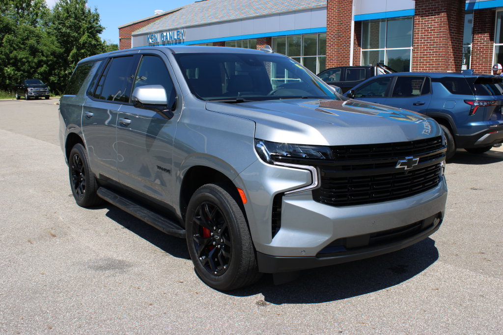 Certified 2023 Chevrolet Tahoe RST w/ RST Performance Edition AWD/4WD image 3