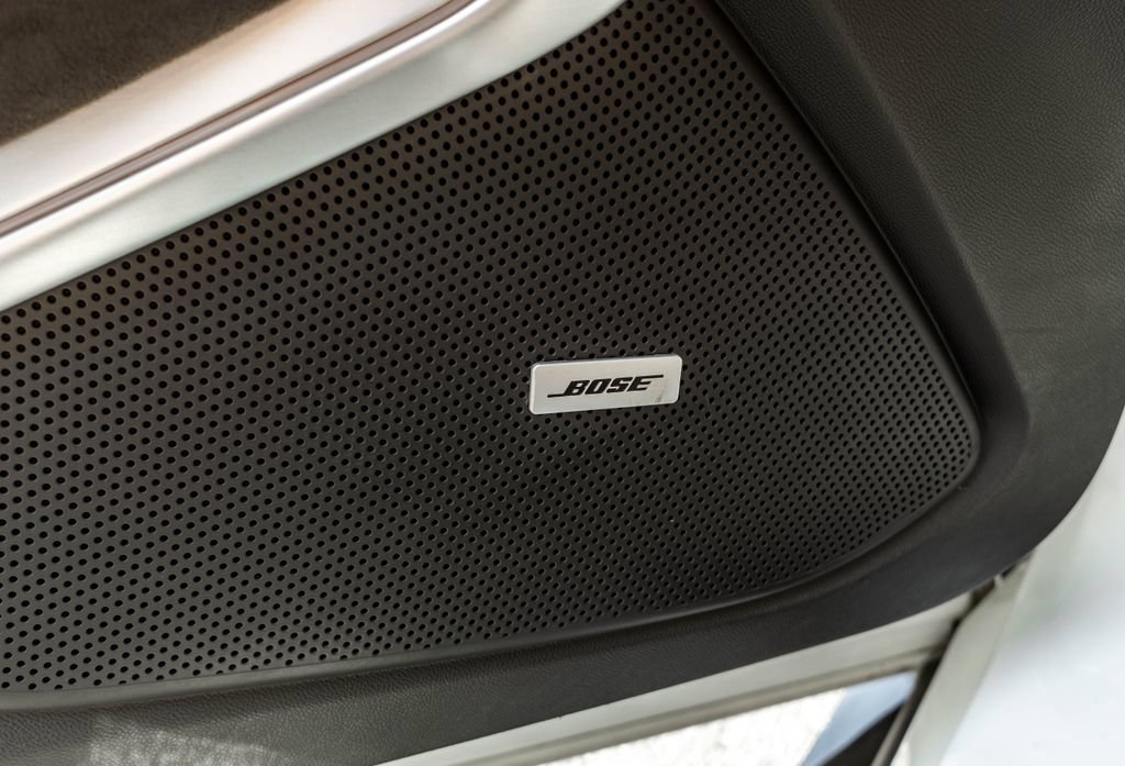 Used 2017 Chevrolet Camaro ZL1 RWD image 17