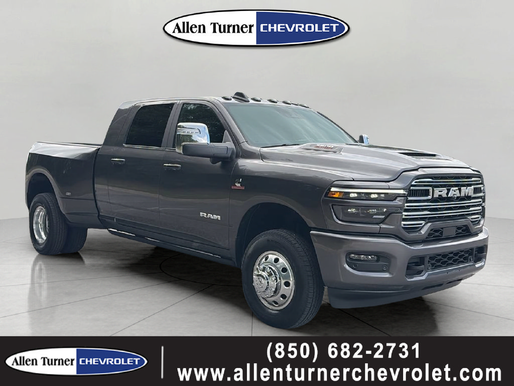 Used 2025 RAM 3500 Laramie AWD/4WD image 1