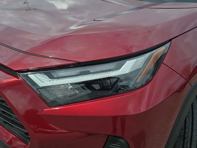 Used 2025 Toyota RAV4 LE image 30