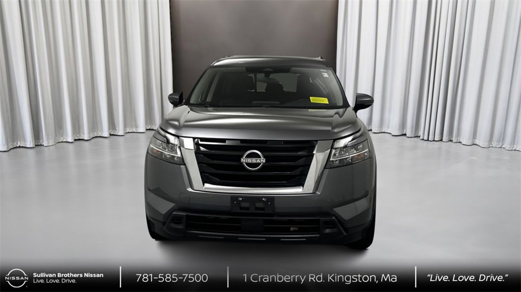Certified 2022 Nissan Pathfinder SV image 2
