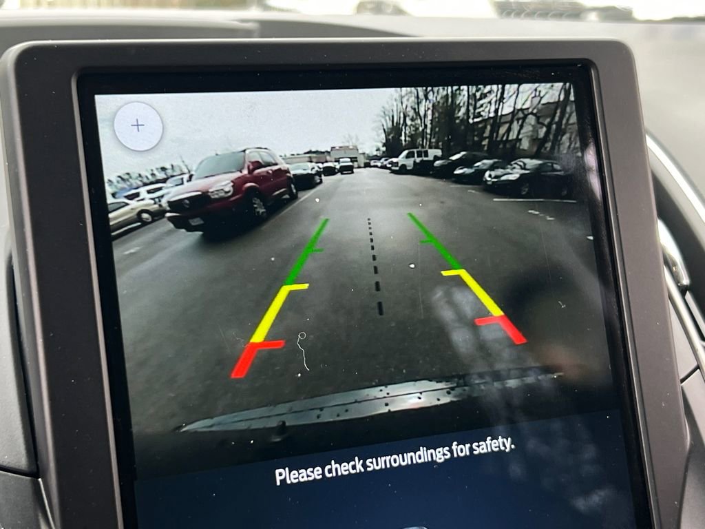 Used 2022 Ford Edge SE w/ Black Appearance Package image 28