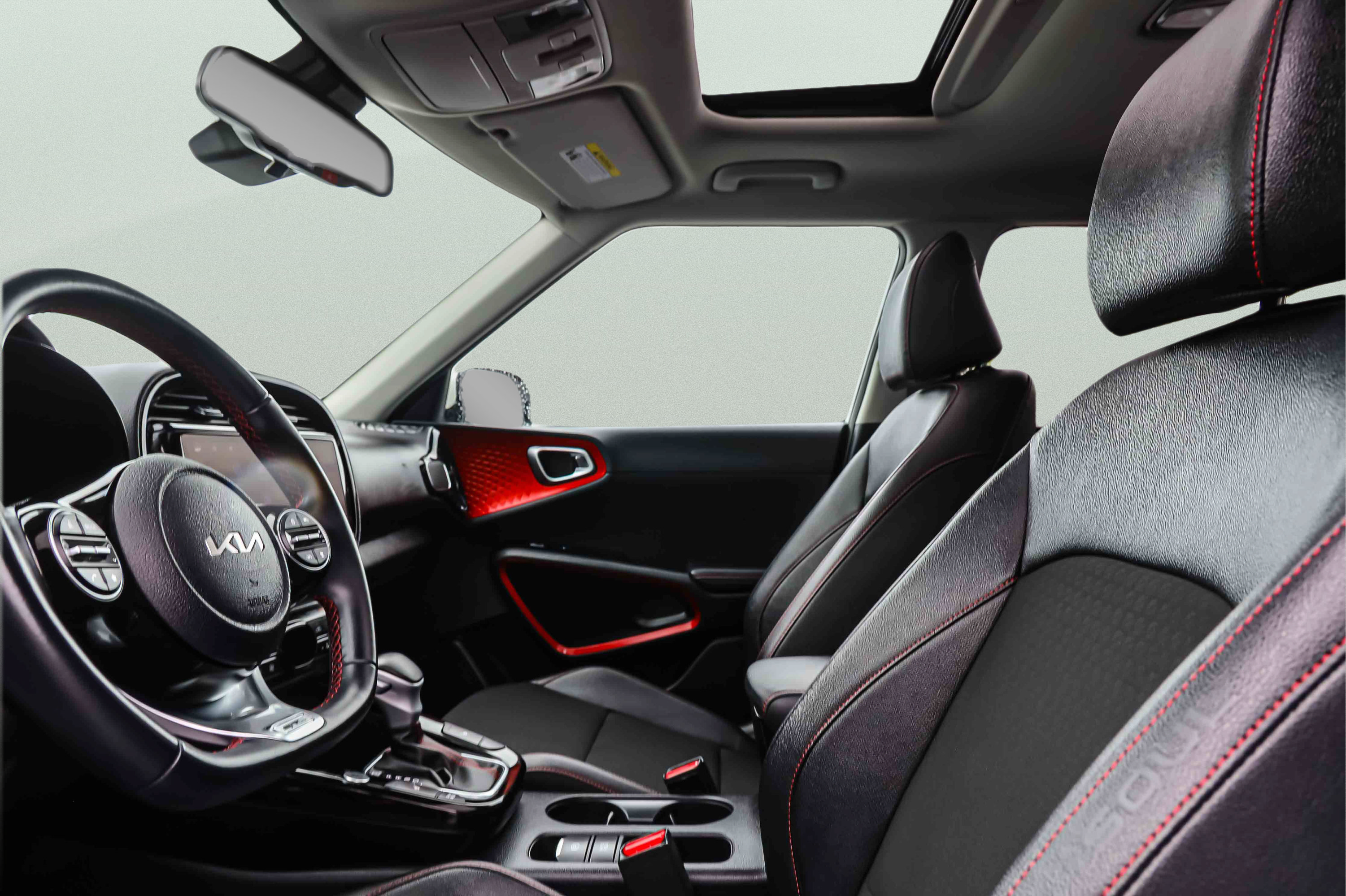 Certified 2024 Kia Soul GT-Line w/ Option Group 020 FWD image 9