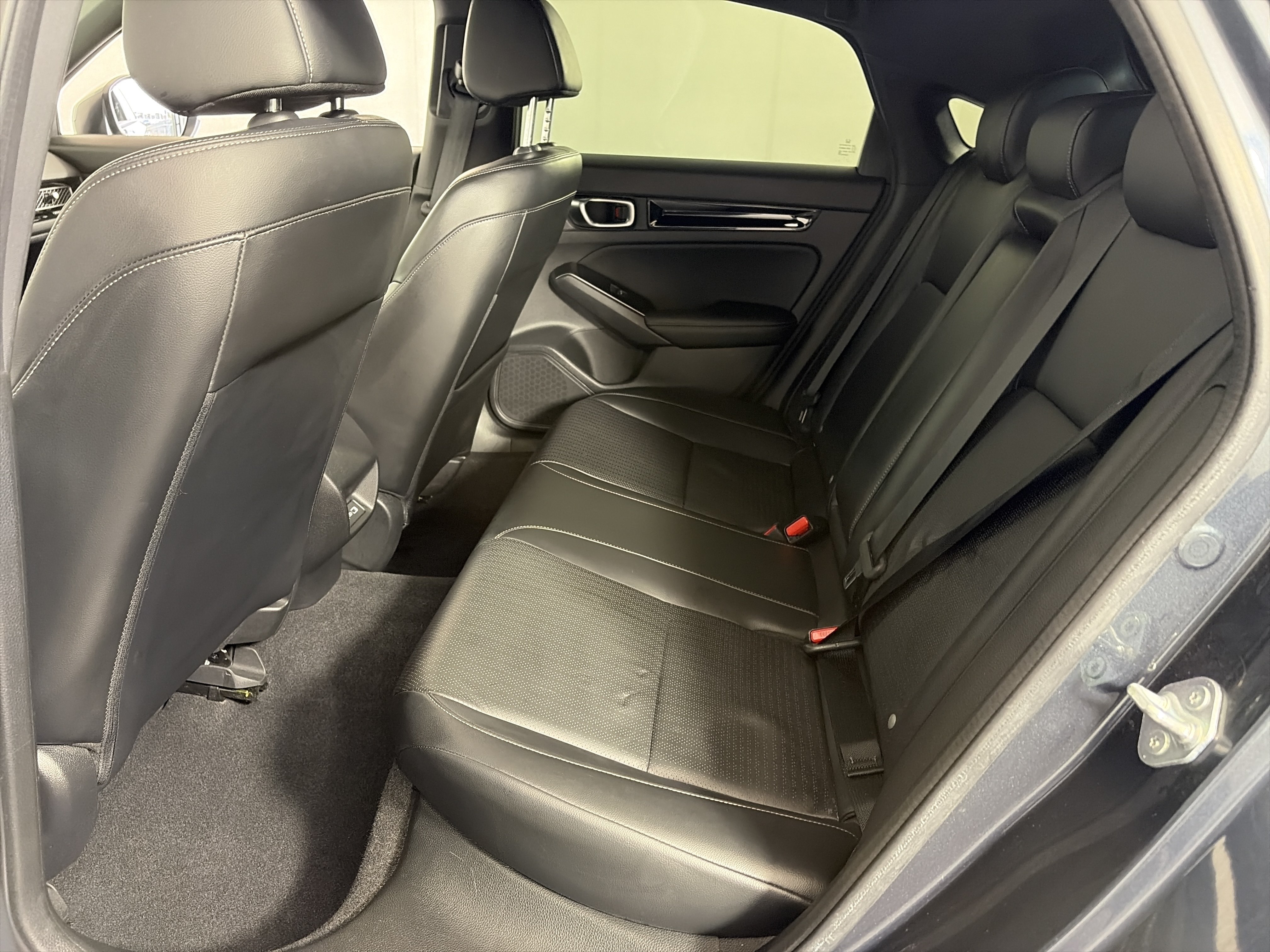Used 2022 Honda Civic Sport Touring image 7