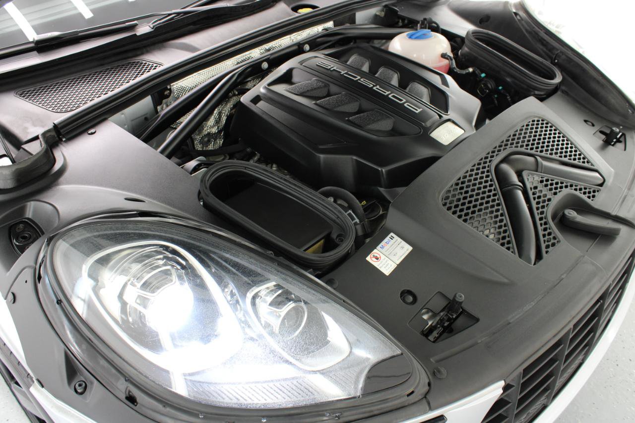 Used 2016 Porsche Macan S image 74