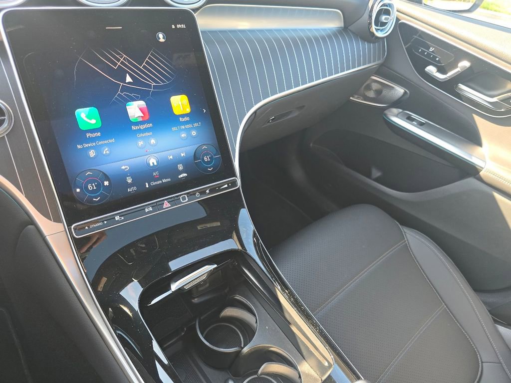 Used 2026 Mercedes-Benz GLC 300 4MATIC image 31