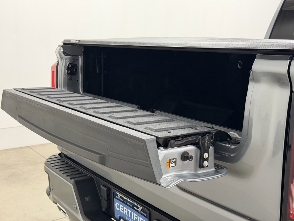 Certified 2023 GMC Sierra 1500 AT4 w/ AT4 Premium Package image 32