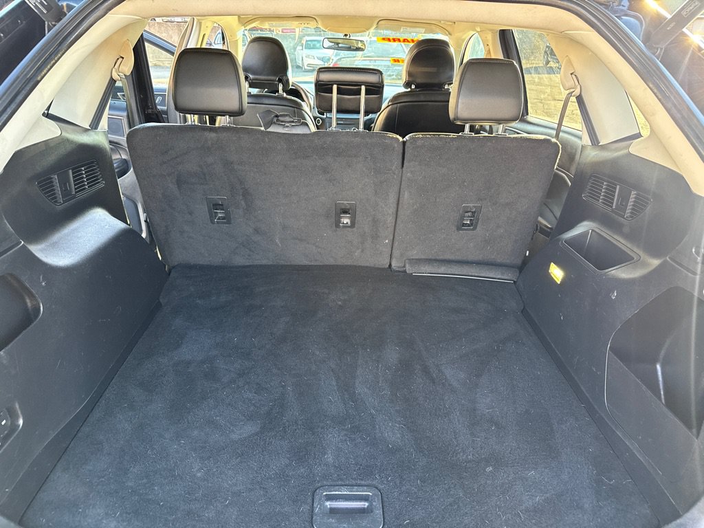 Used 2015 Ford Edge SEL w/ Equipment Group 201A FWD image 11