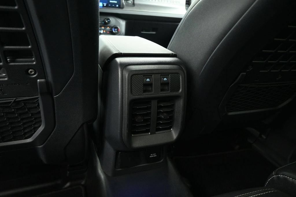 Certified 2025 Ford Bronco Badlands AWD/4WD image 20