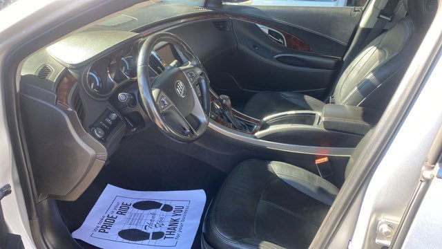 Used 2012 Buick LaCrosse Premium w/ Driver Confidence Package FWD image 8