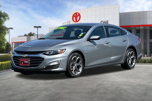 Used 2024 Chevrolet Malibu LT FWD image 9