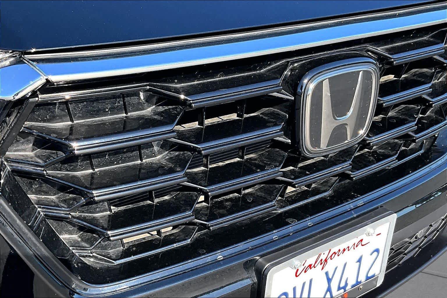 Used 2025 Honda CR-V EX-L image 29