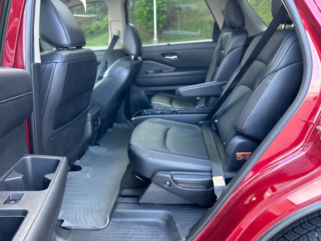 Used 2022 Nissan Pathfinder SL w/ SL Premium Package AWD/4WD image 28