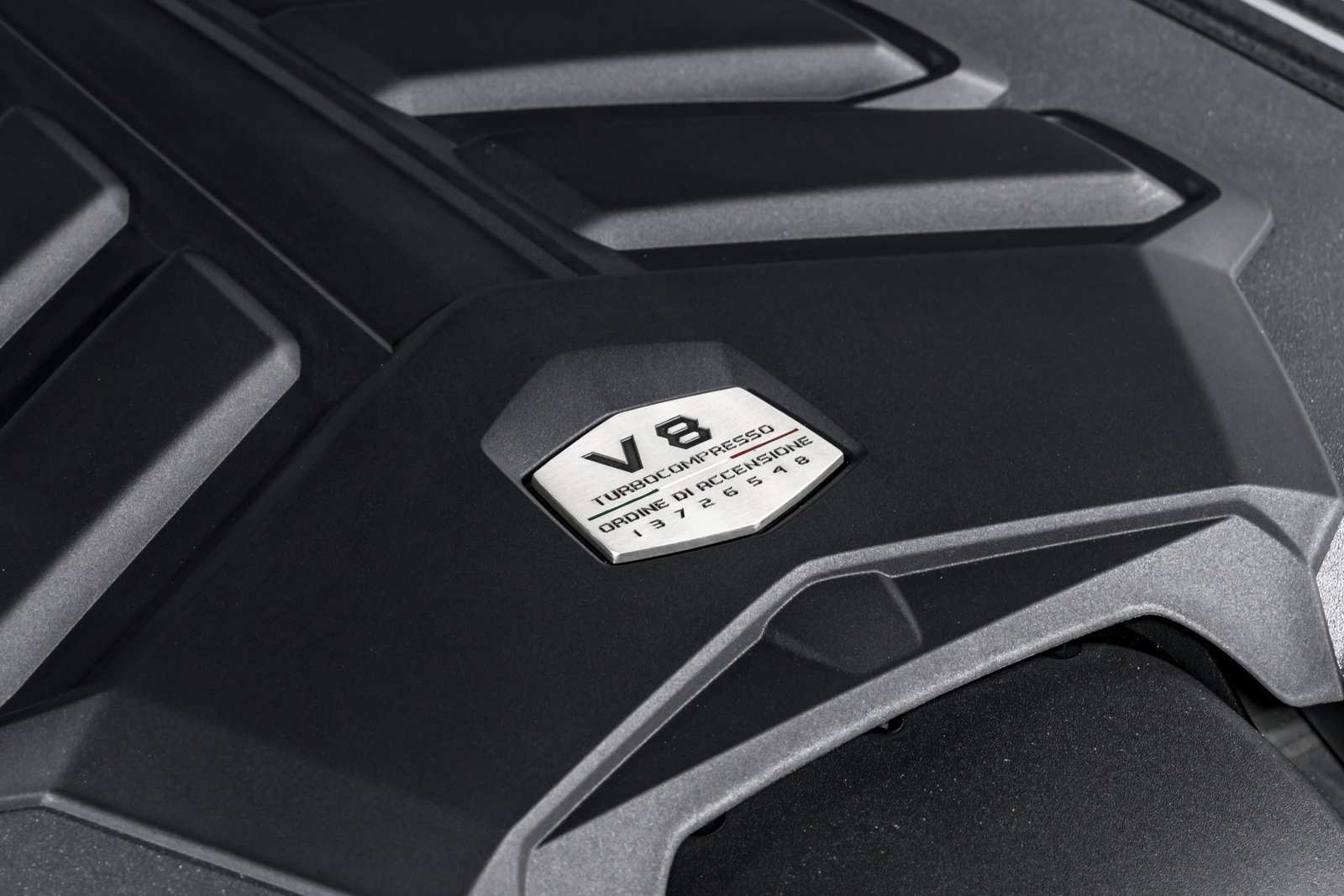 Used 2024 Lamborghini Urus Performante AWD/4WD image 51