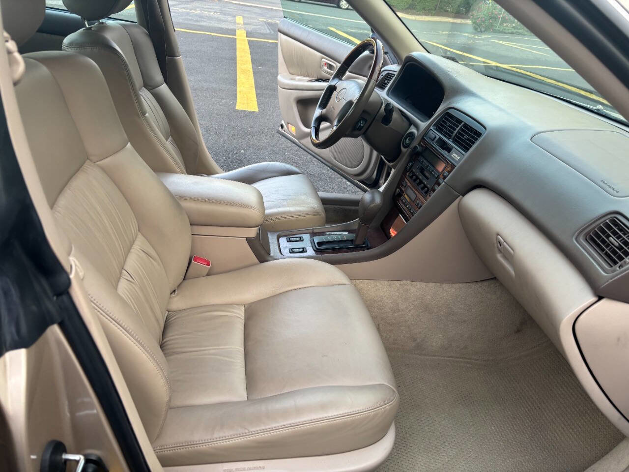 Used 2001 Lexus ES 330 FWD image 30