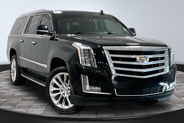 Used 2019 Cadillac Escalade ESV Luxury AWD/4WD image 1