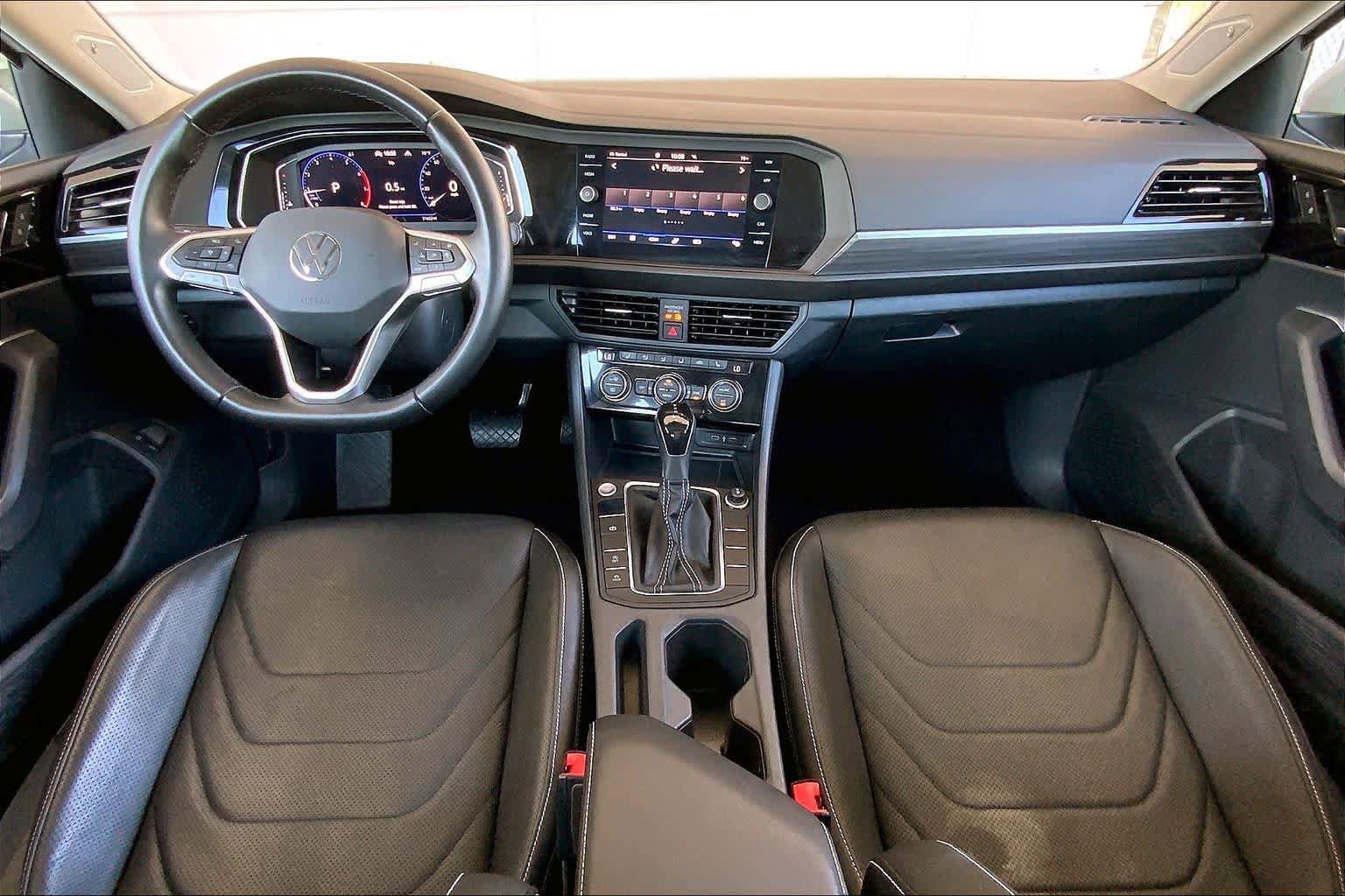Used 2023 Volkswagen Jetta SEL FWD image 16
