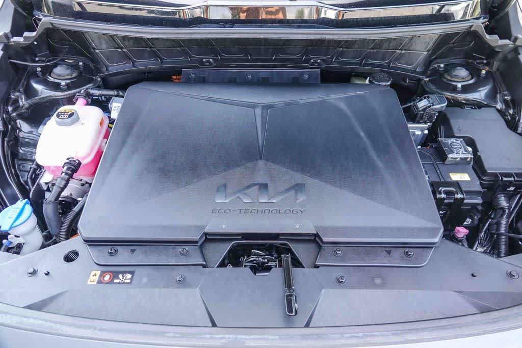 Certified 2023 Kia Niro Wind FWD image 27