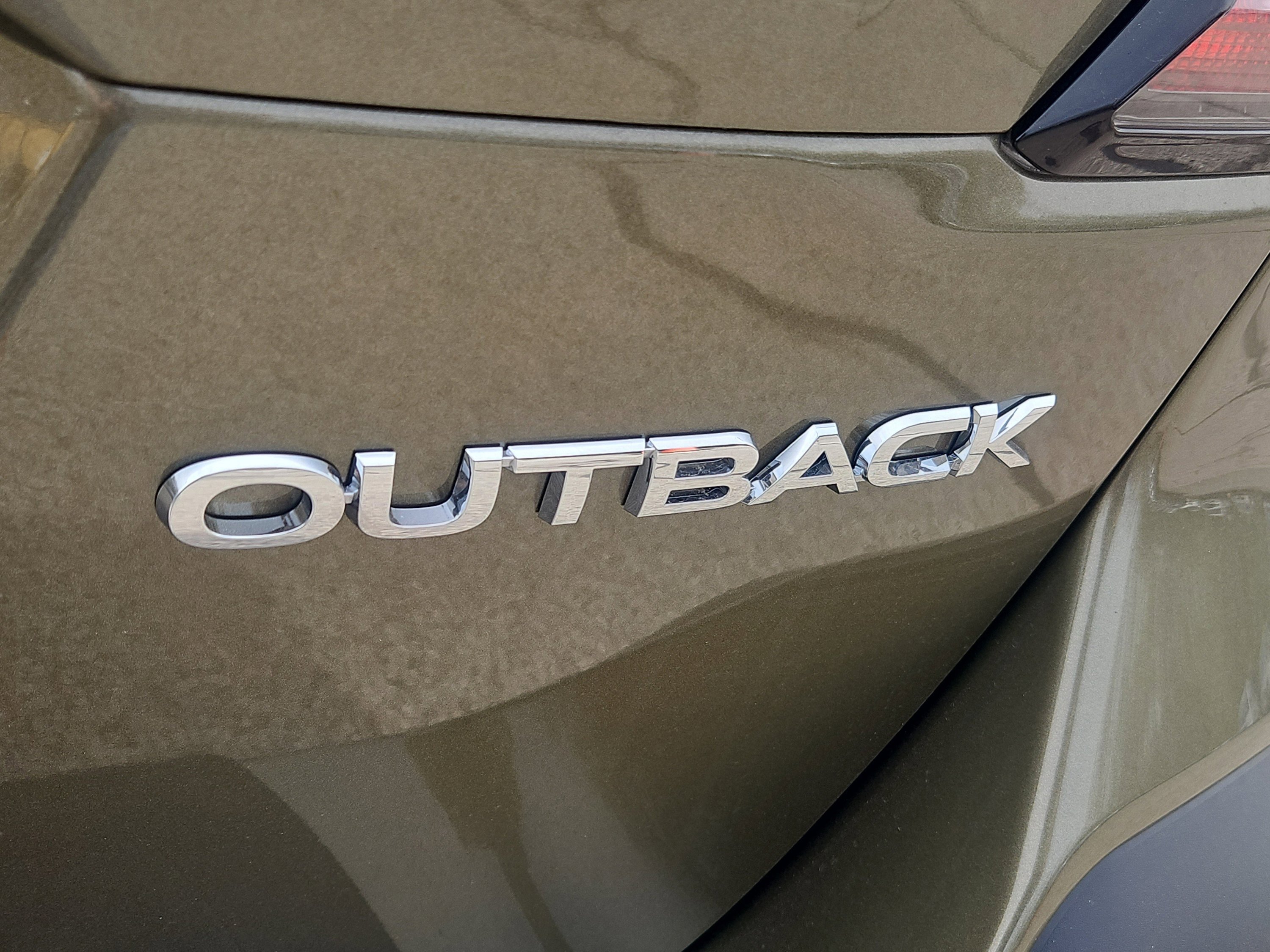 New 2025 Subaru Outback Limited image 3