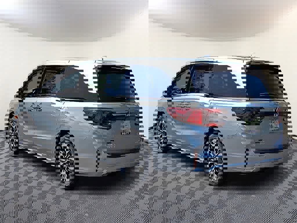 New 2026 Honda Odyssey Elite image 4