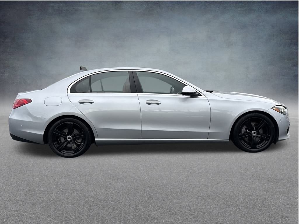 Used 2022 Mercedes-Benz C 300 4MATIC Sedan image 10
