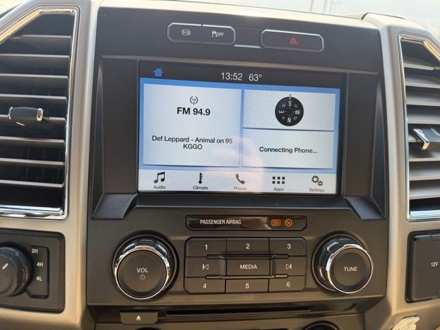 Used 2017 Ford F250 Lariat w/ Chrome Package AWD/4WD image 28