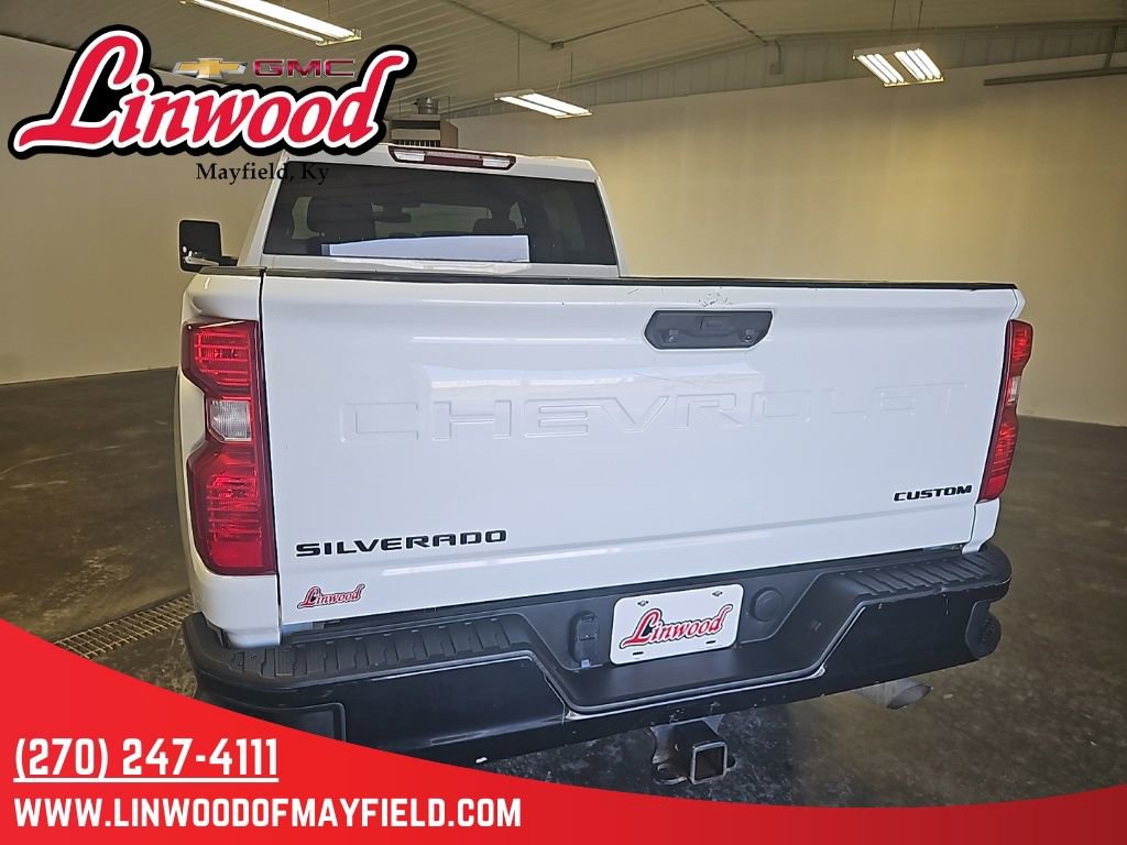 Used 2022 Chevrolet Silverado 2500 Custom w/ Custom Value Package image 4