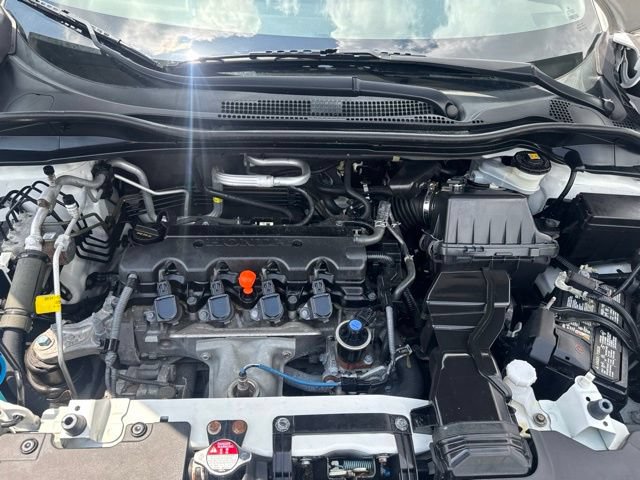 Used 2021 Honda HR-V Sport image 8