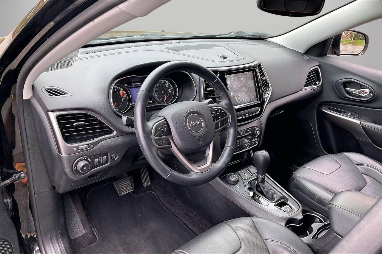 Certified 2019 Jeep Cherokee Limited image 19