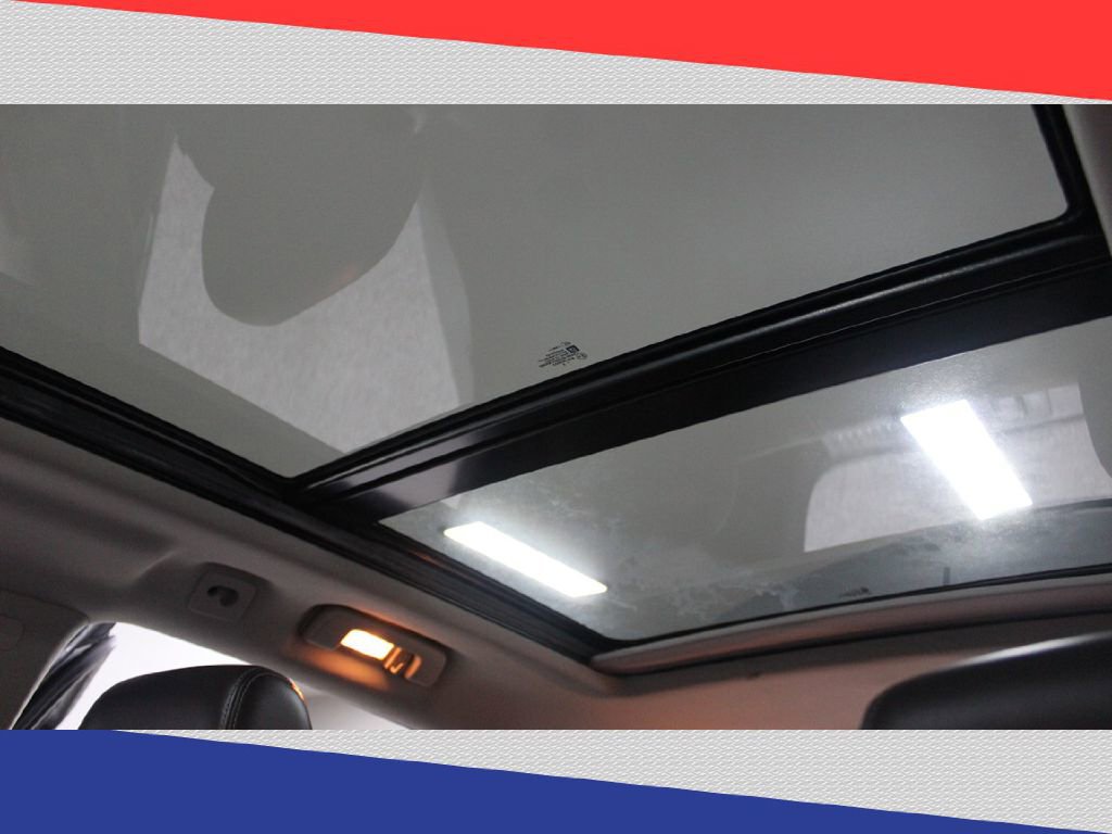 Used 2016 Cadillac SRX Luxury w/ Driver Awareness Package image 26