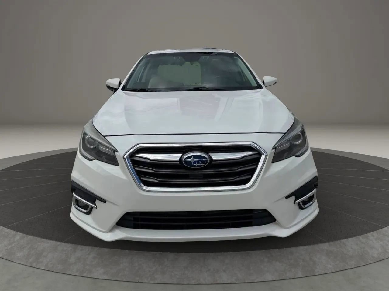Used 2019 Subaru Legacy 3.6R Limited AWD/4WD image 2