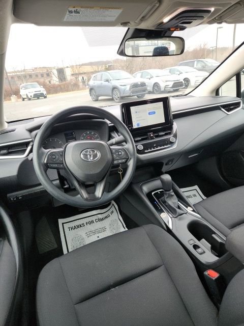 Used 2023 Toyota Corolla LE image 10