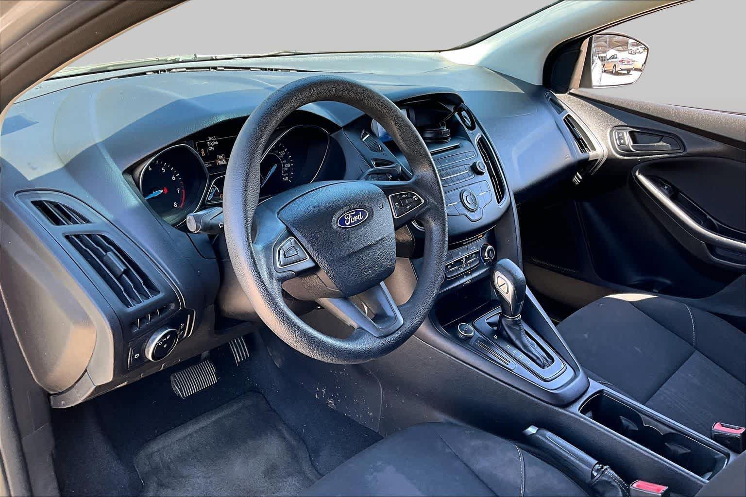 Used 2015 Ford Focus S FWD image 16