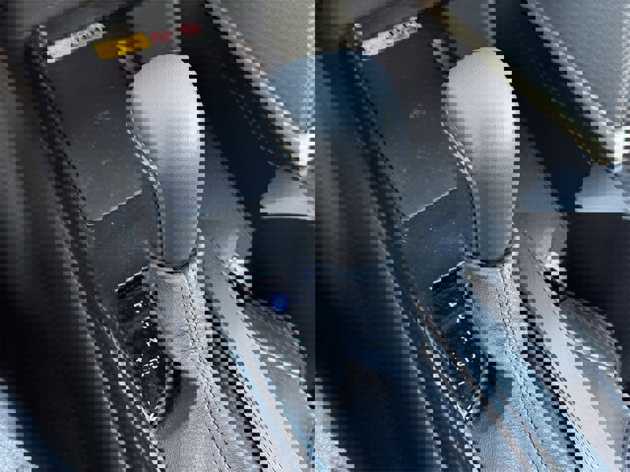 Used 2025 Toyota Camry Hybrid image 19