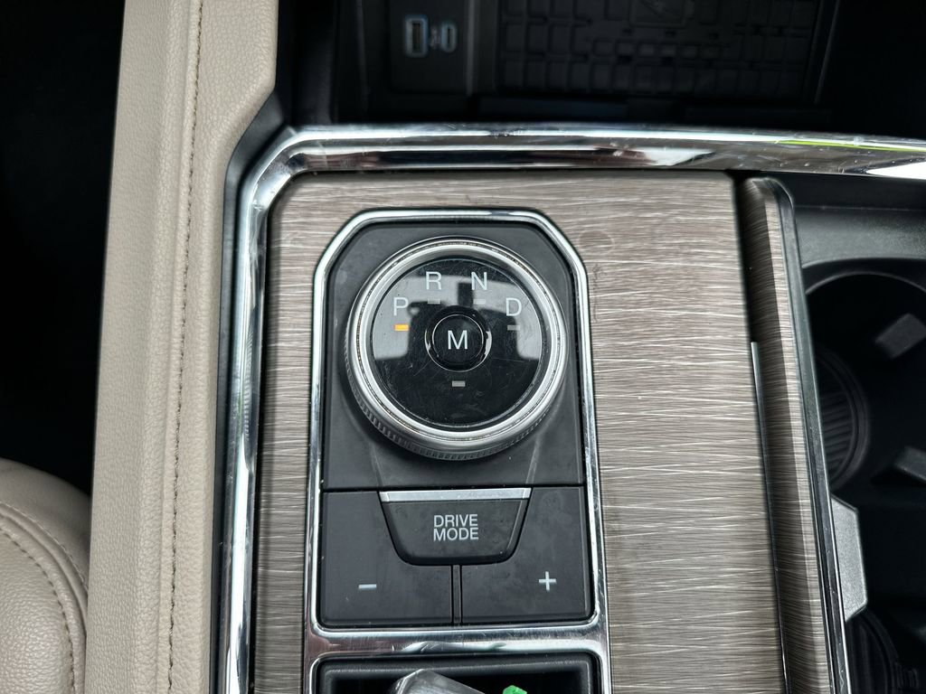 Used 2024 Ford Expedition Max Limited image 29