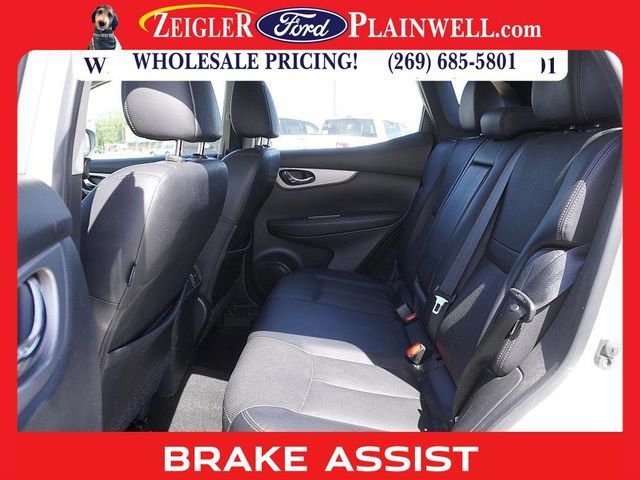 Used 2020 Nissan Rogue Sport SL image 11