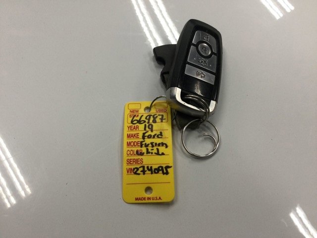 Used 2019 Ford Fusion SE image 14