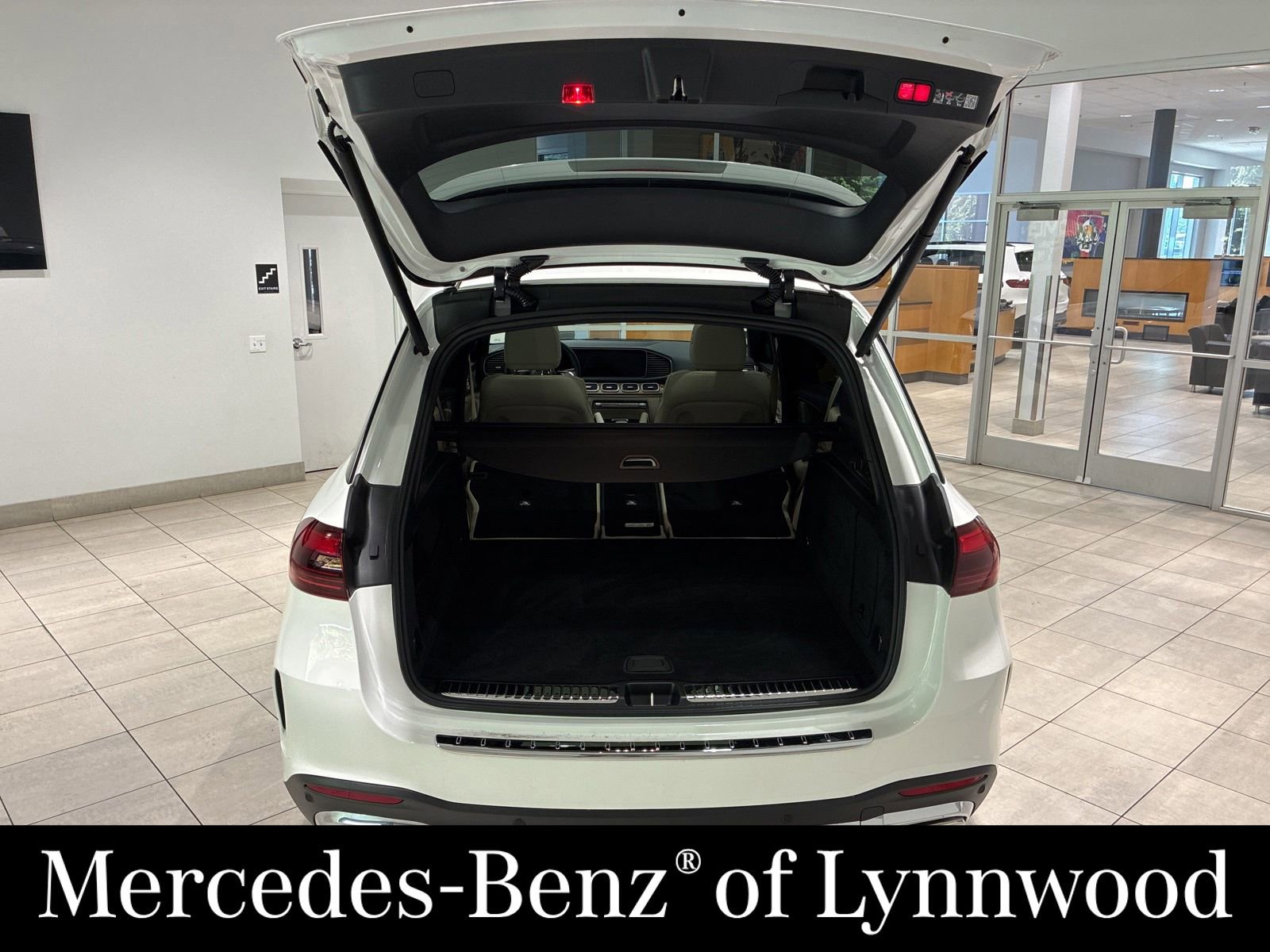 Used 2026 Mercedes-Benz GLE 580 4MATIC image 25