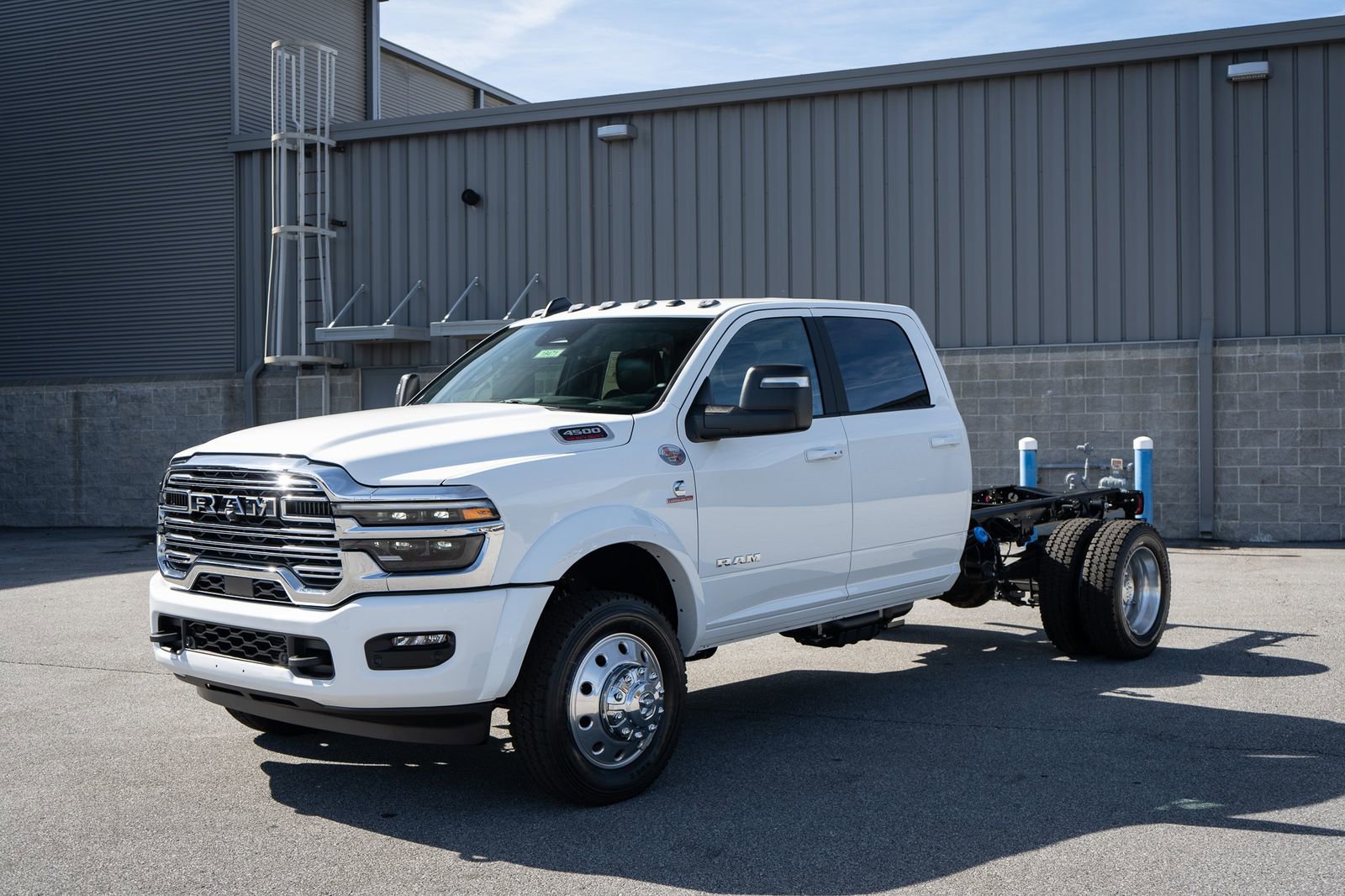New 2026 RAM 4500 Tradesman w/ Laramie Trim Package image 3