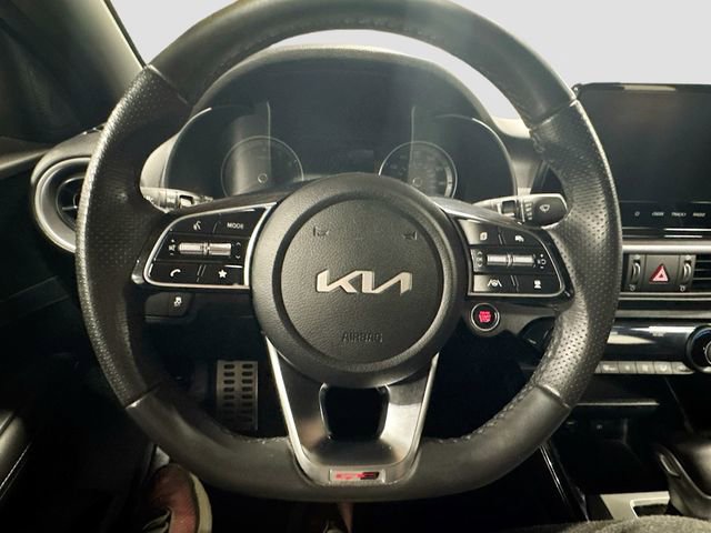 Used 2024 Kia Forte GT-Line image 11