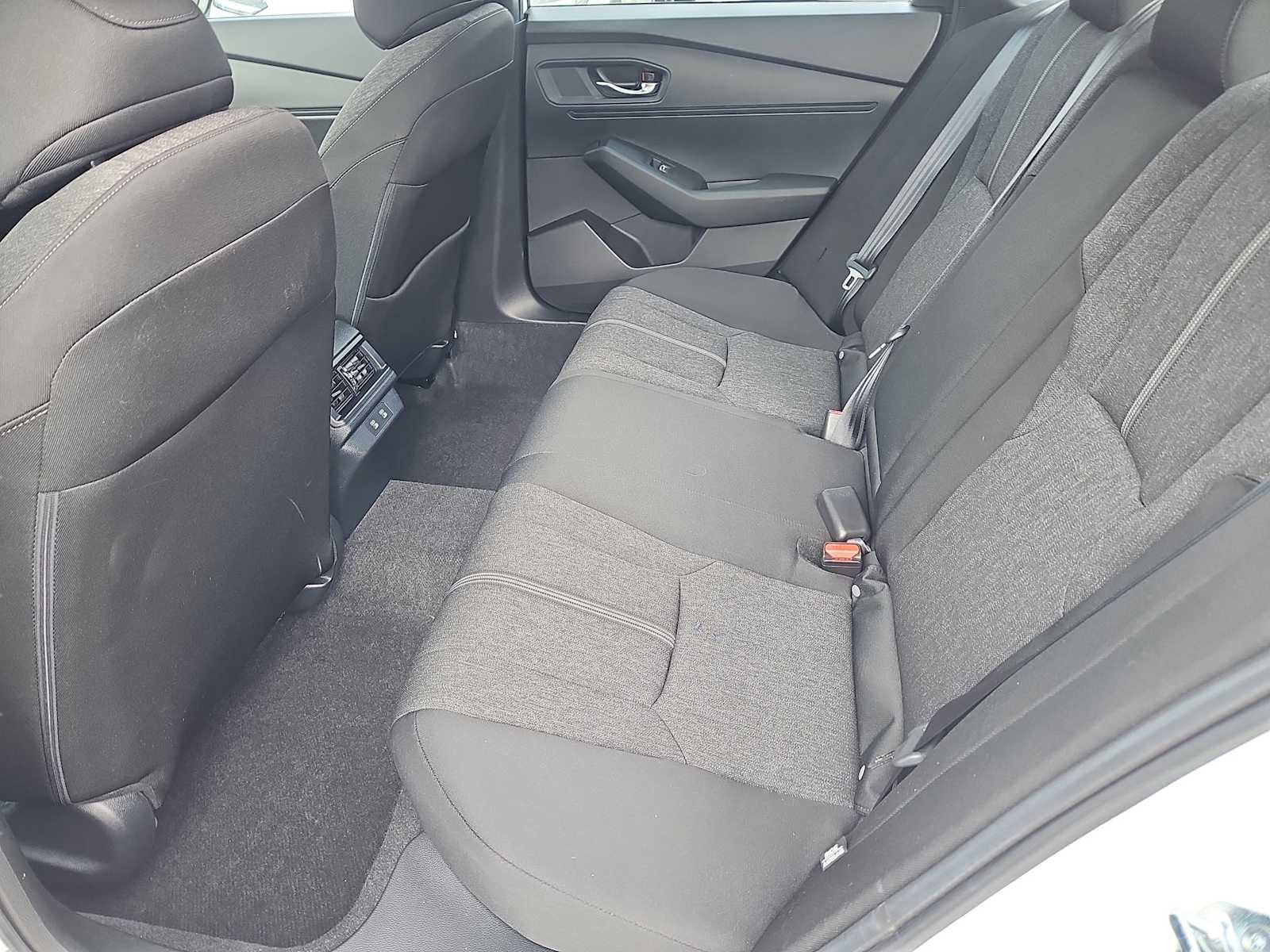 Used 2025 Honda Accord Sport image 29