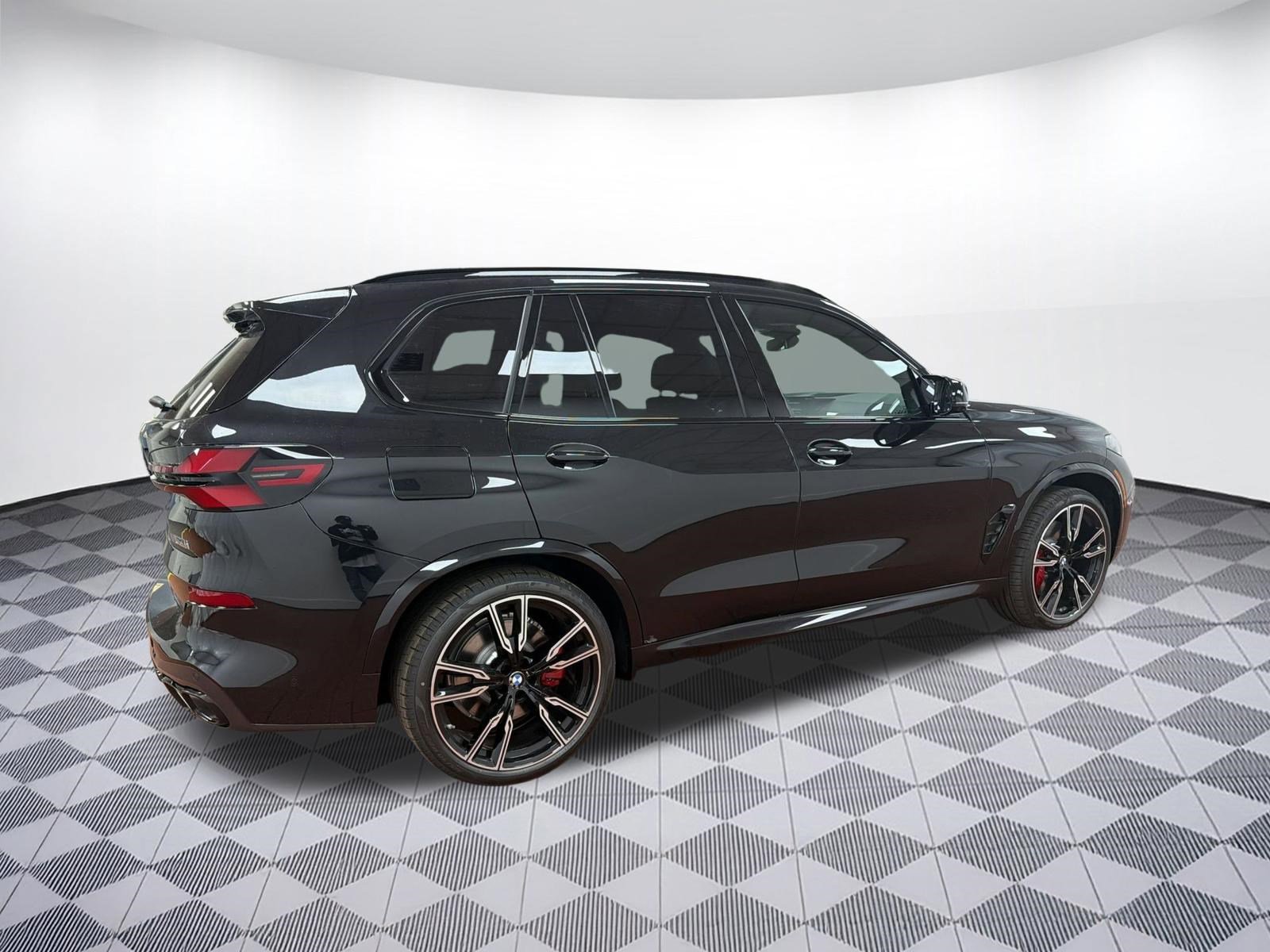 New 2026 BMW X5 M60i image 8