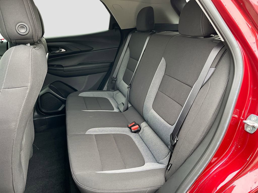 Used 2023 Chevrolet TrailBlazer LT image 28