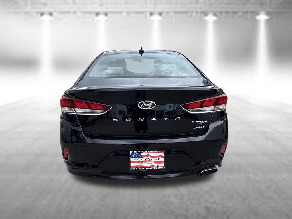 Used 2018 Hyundai Sonata Limited w/ Cargo Package FWD image 5