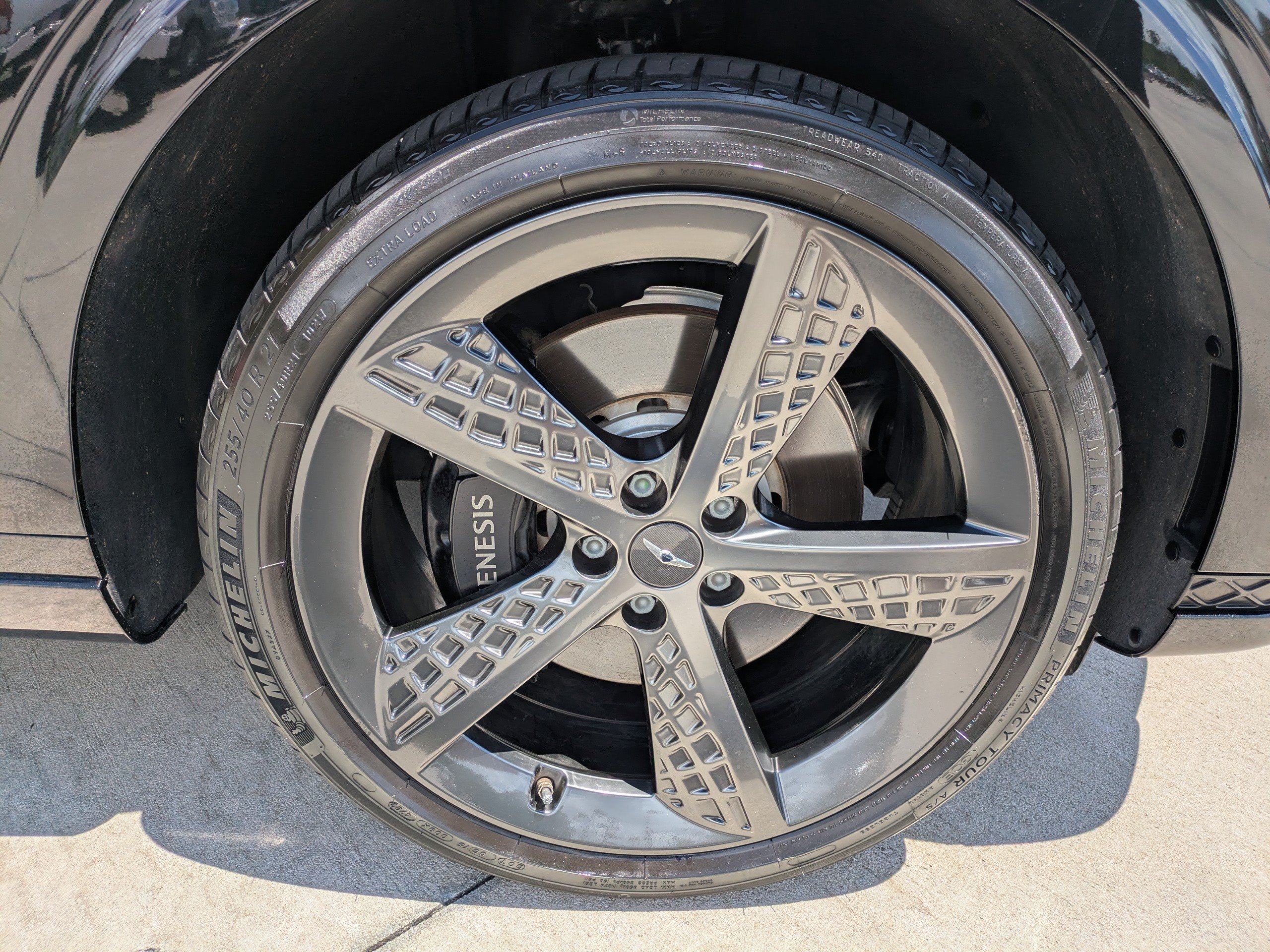 Certified 2023 Genesis GV70 2.5T w/ Sport Prestige Package AWD/4WD image 9