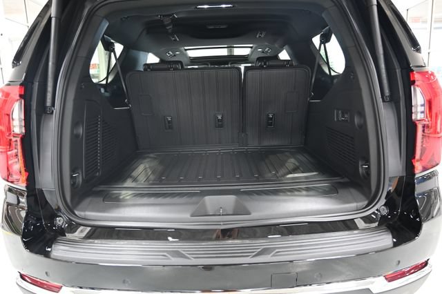 New 2026 GMC Yukon XL Elevation w/ Elevation Premium Package AWD/4WD image 29